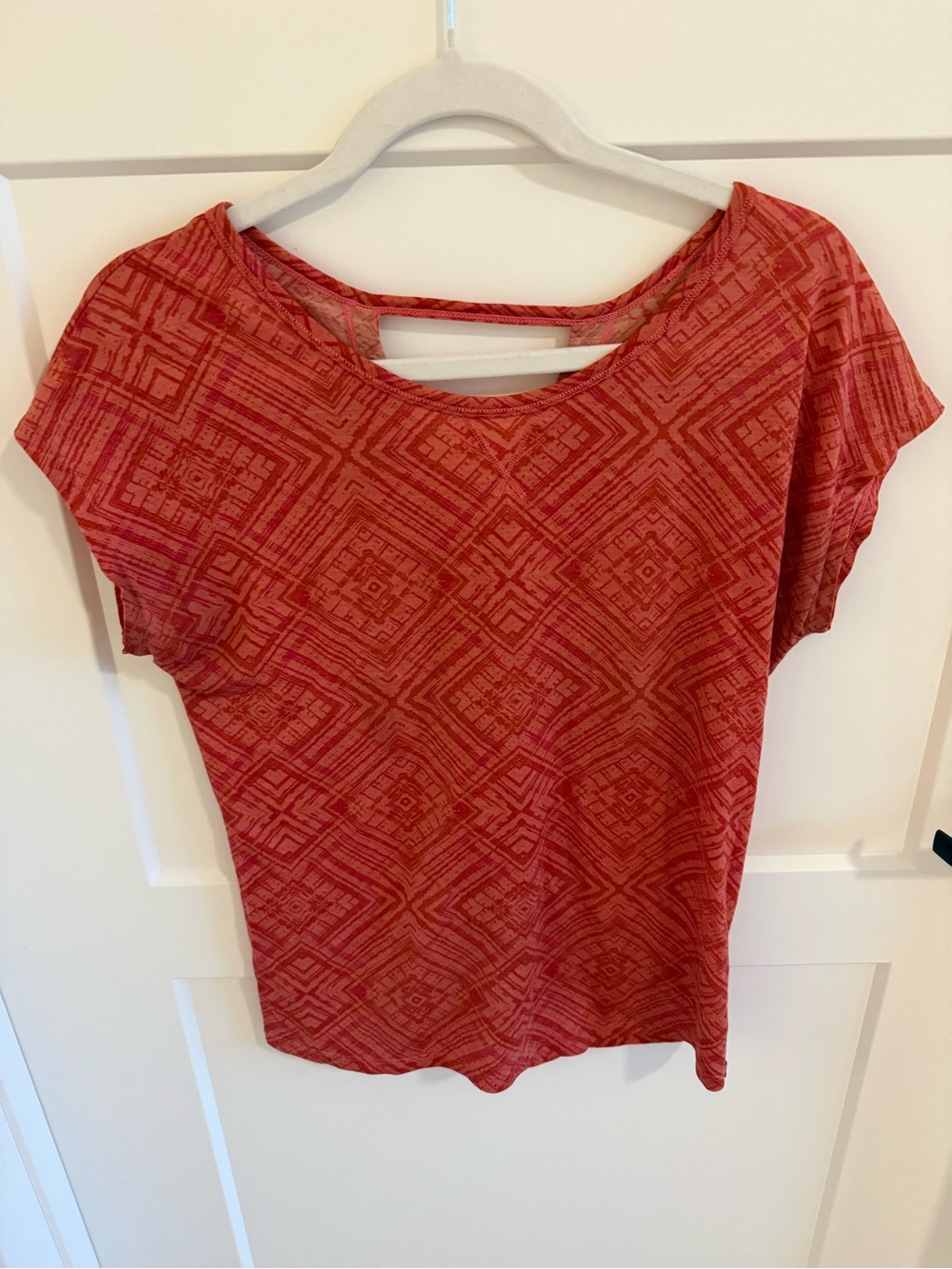 Smartwool Merino 150 Pattern T Shirt Women M Coral Geometric Wool